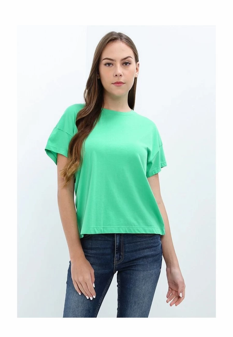 Banana Republic Supima Cotton Short Sleeve Boxy Boy Tee for Men