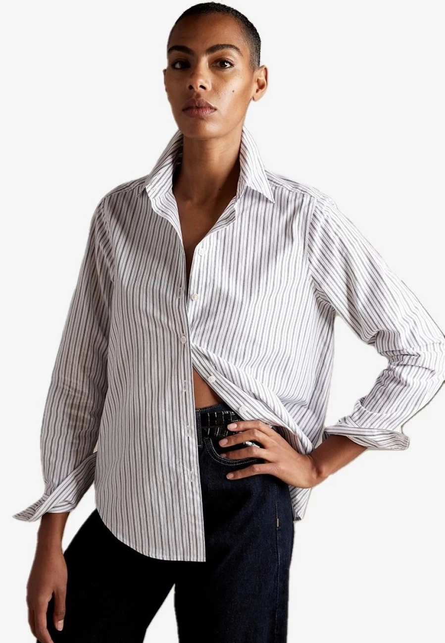 Banana Republic Classic Fit Button-Down Shirt for Men - Timeless Casual & Dress Shirt