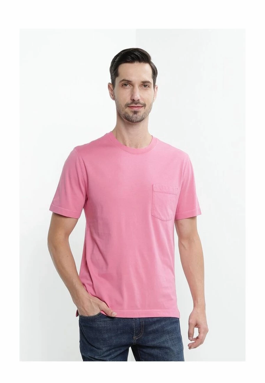 Banana Republic Authentic Garment-Dyed Pocket Crewneck T-Shirt | July Collection