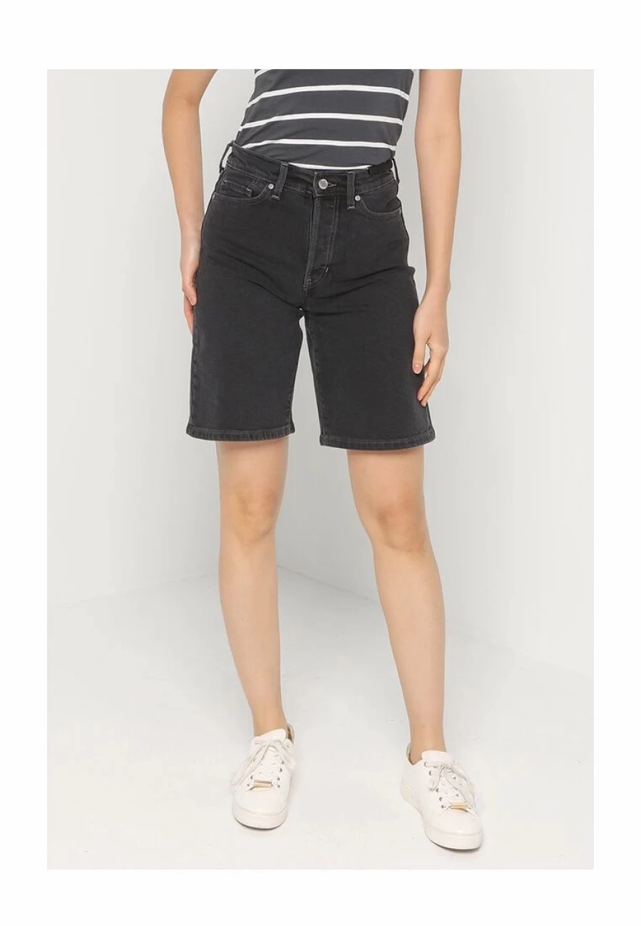 Banana Republic Hawthorne Wash Denim Bermuda Shorts for Men