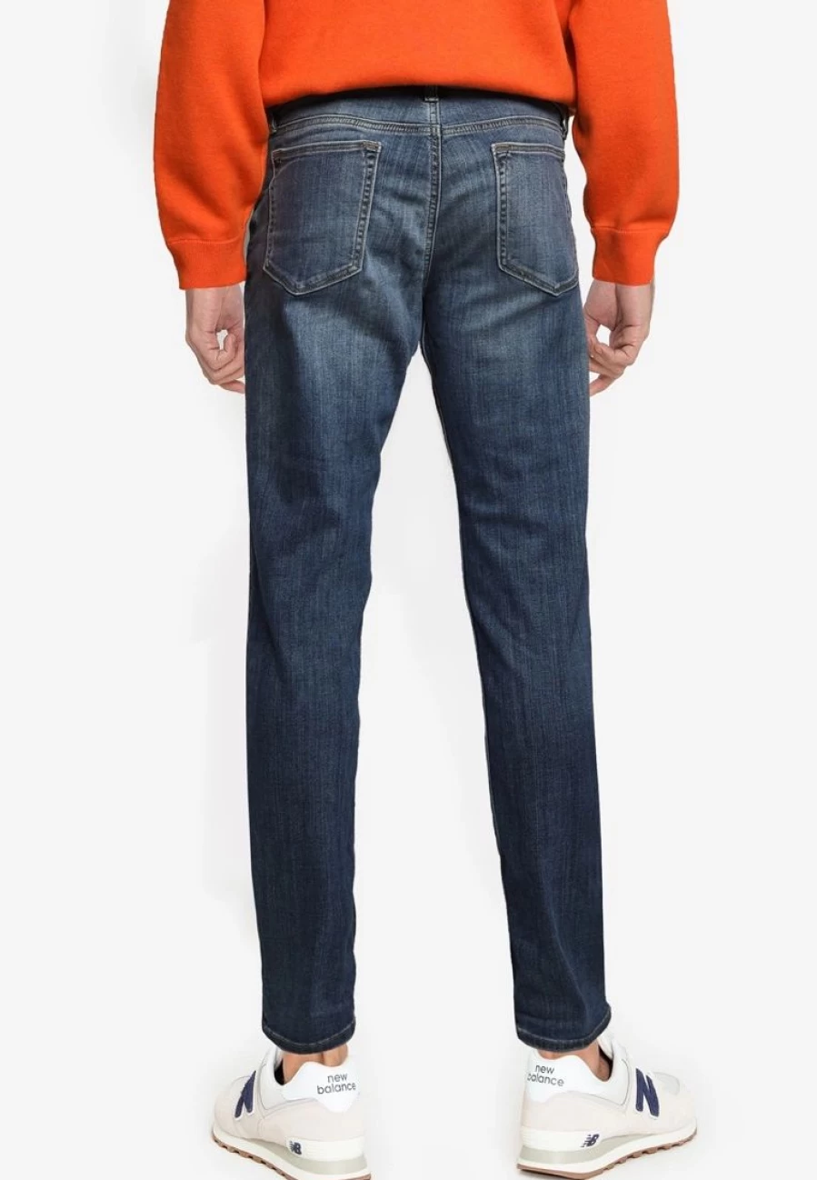 Slim Fit Traveler Jeans for Men - Comfortable Stretch Denim Pants for Casual Wear