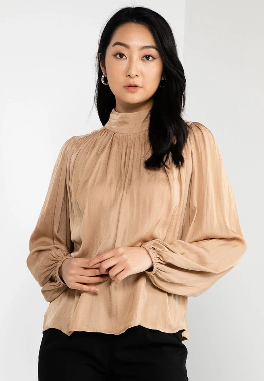 Banana Republic Women's Sleeve Blouse with Back Slit Detail