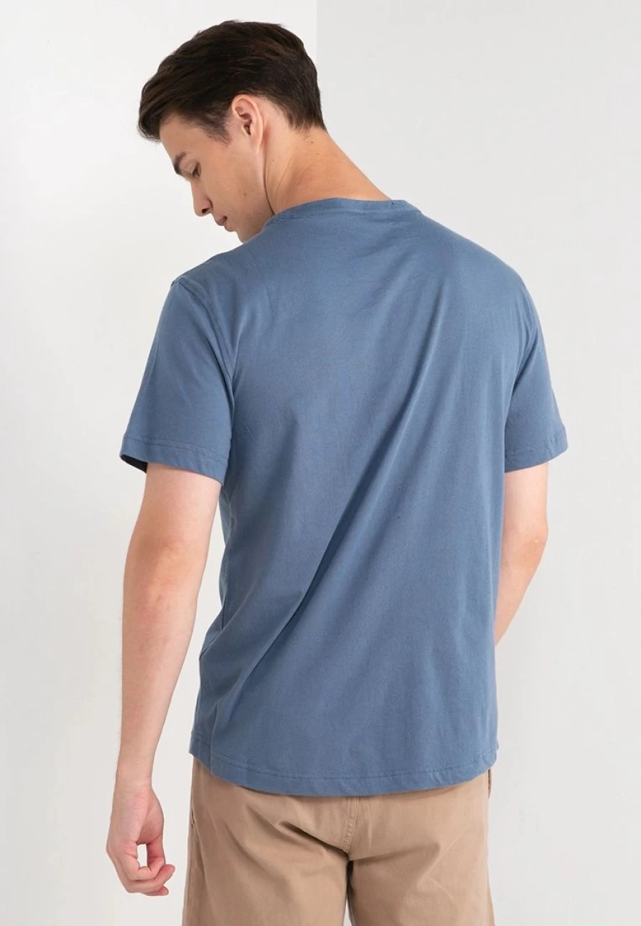 Banana Republic Organic Cotton Logo Soft Wash Curved Hem T-Shirt for Men and Women