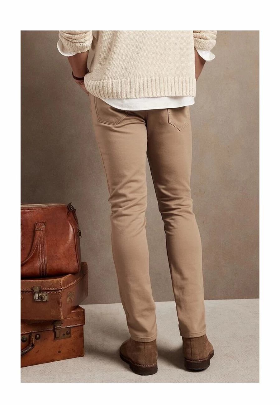 "Banana Republic Men's Slim-Fit Traveler Chinos for Comfort & Style"
