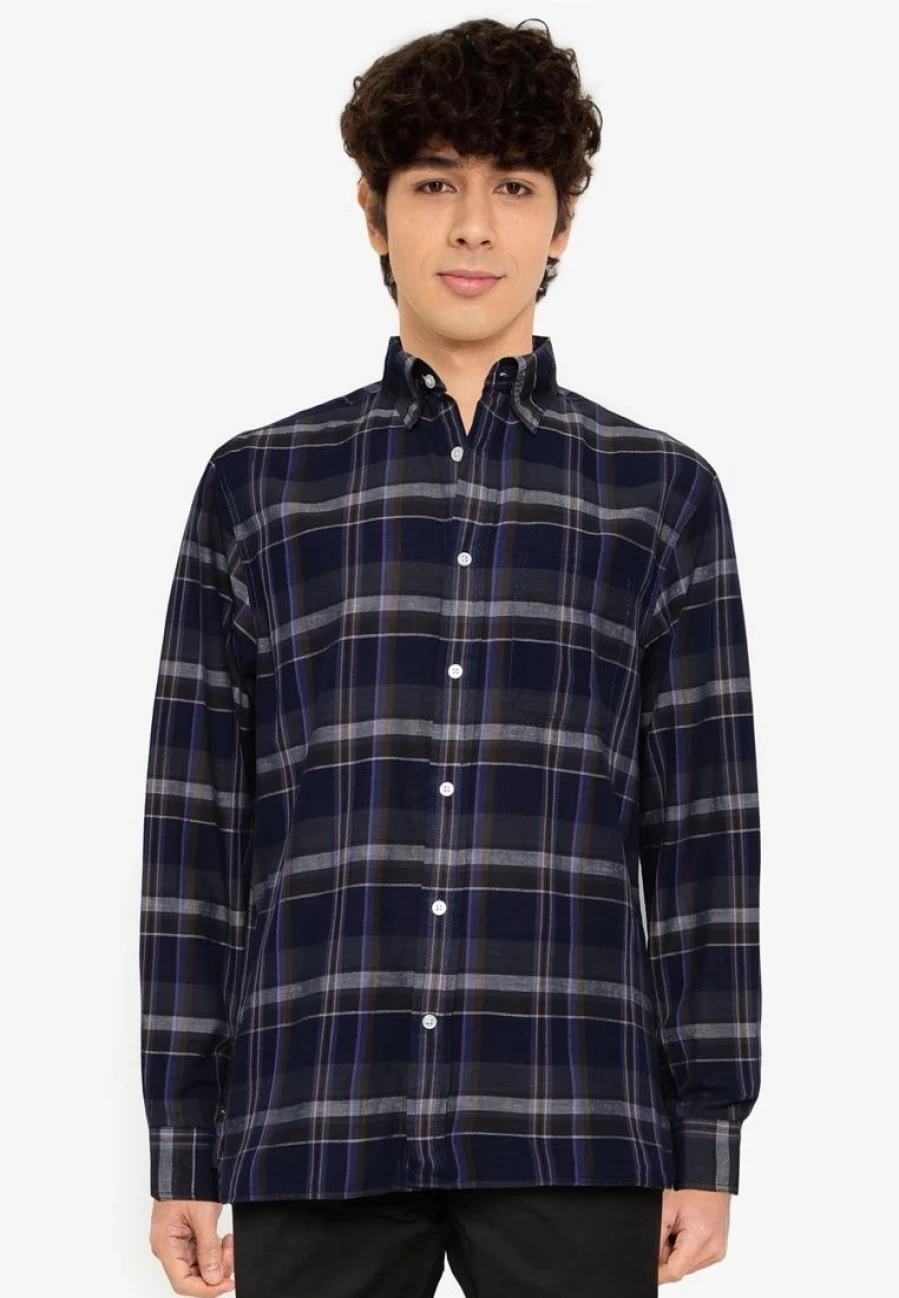 Banana Republic Wrinkle-Resistant Plaid Shirt for Men and Women