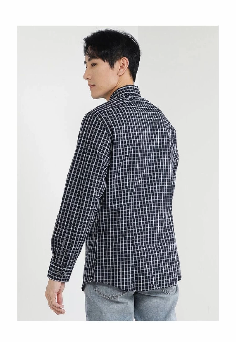 Premium Athletic Fit Dress Shirt for Men - Comfortable Stretch Formal Wear