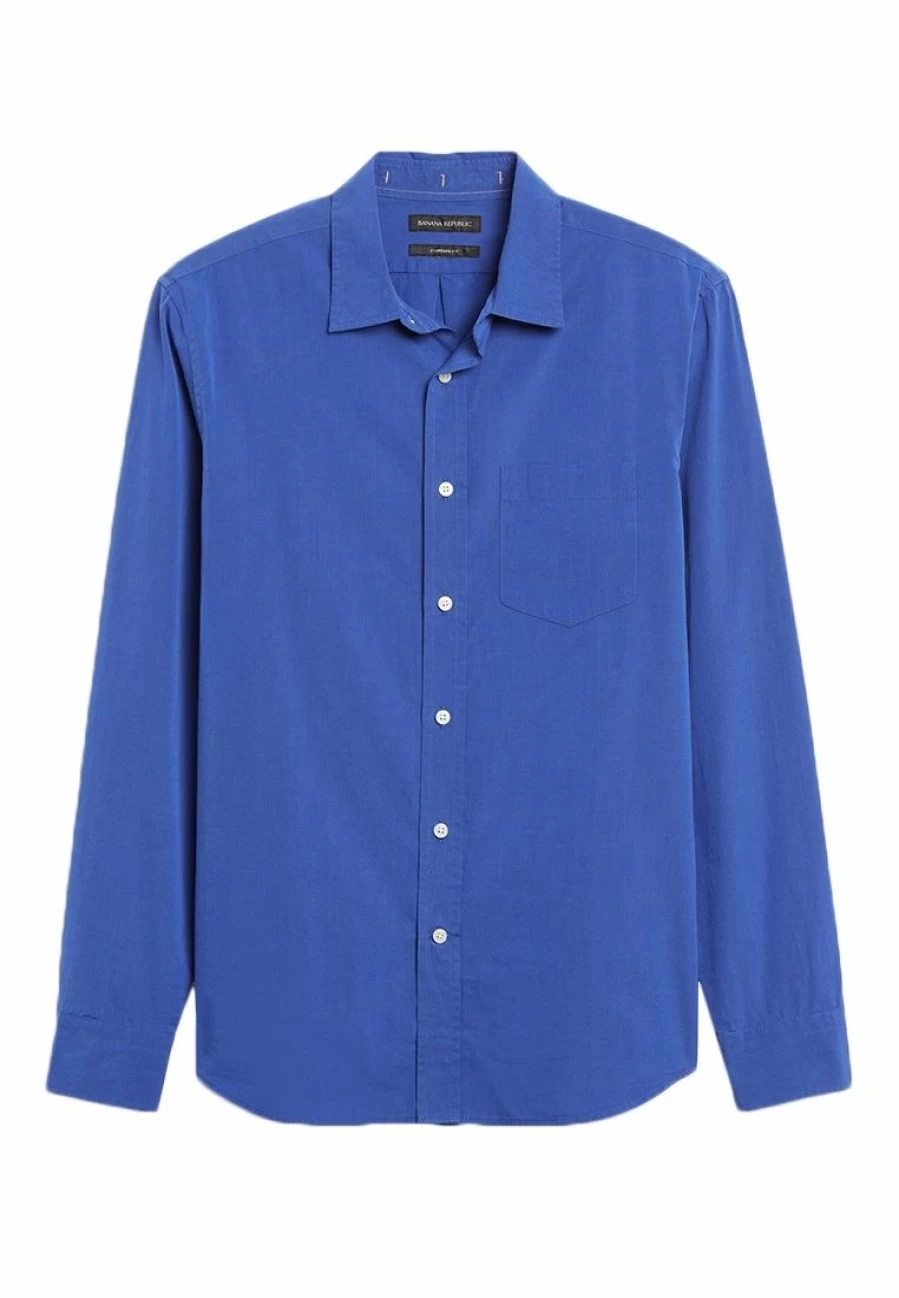 Men's Classic Fit Poplin Shirt by Banana Republic - Untucked Casual Style