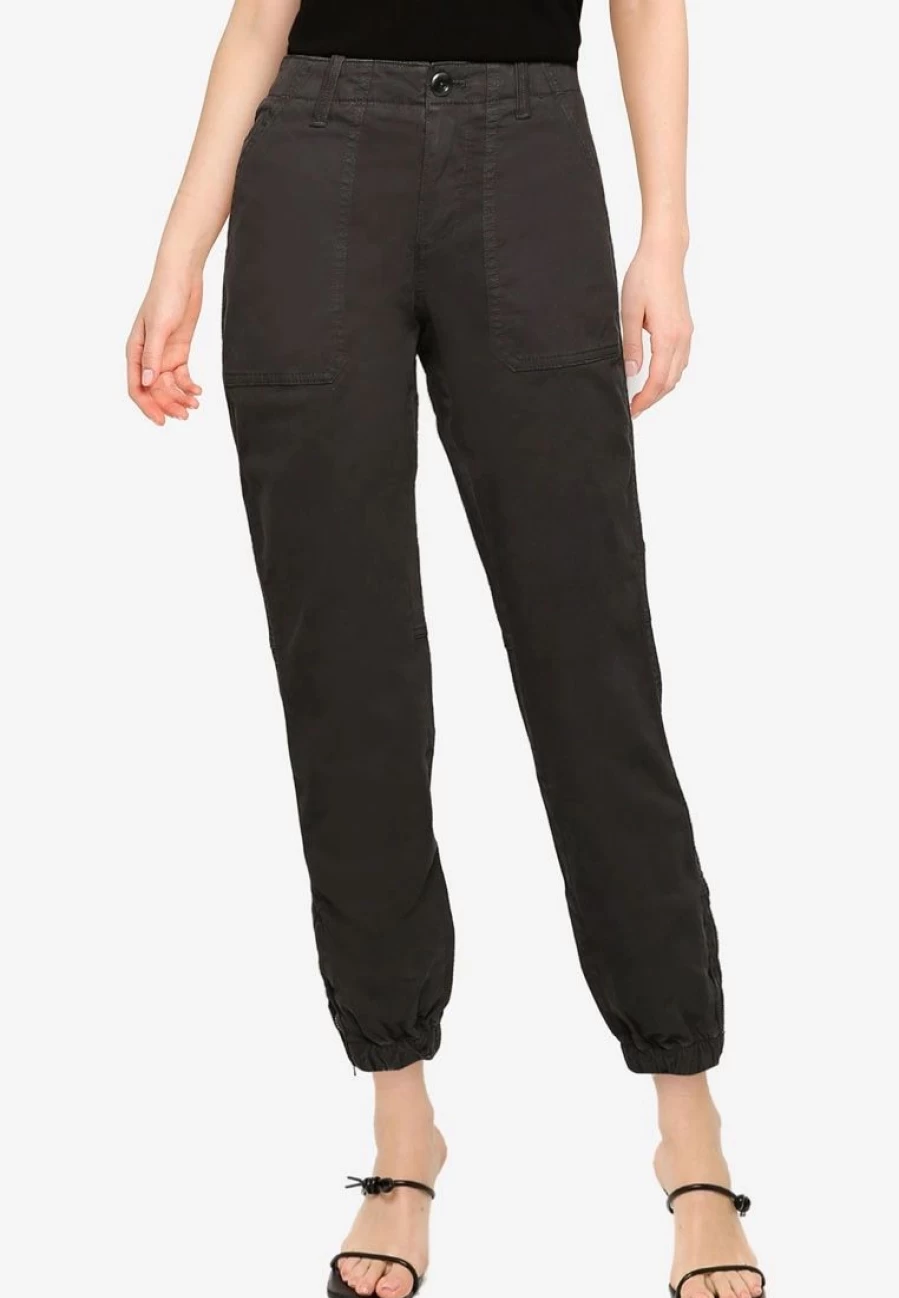 Slim Fit Mid Rise Cargo Pants for Men - Comfortable and Stylish Casual Trousers