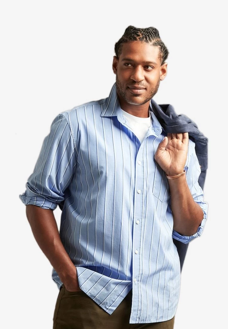 Men's Classic Fit Poplin Shirt by Banana Republic – Comfortable & Stylish Casual Wear