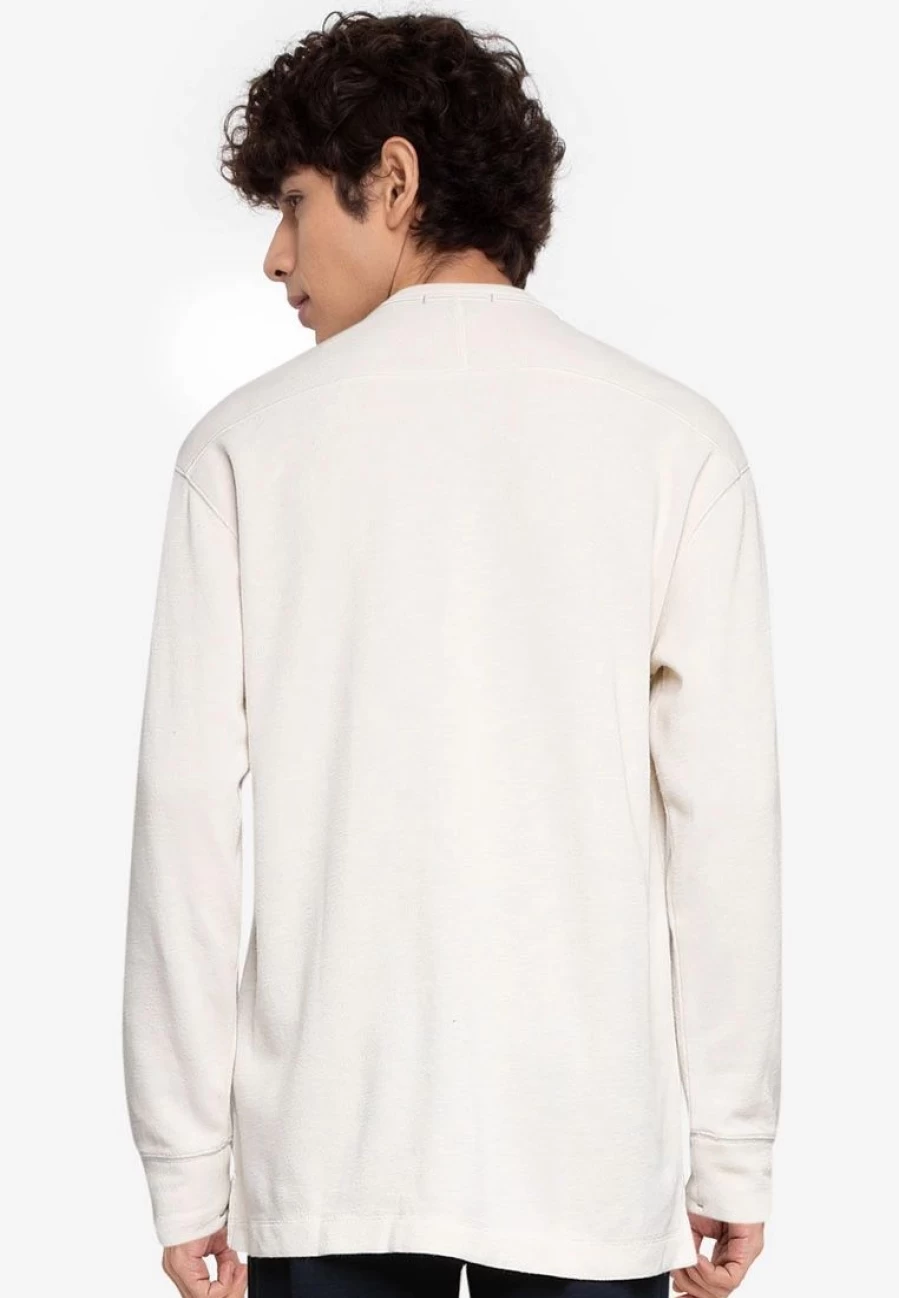 Men's Slim Fit Henley Sweater - Soft Knit Pullover for Casual Style