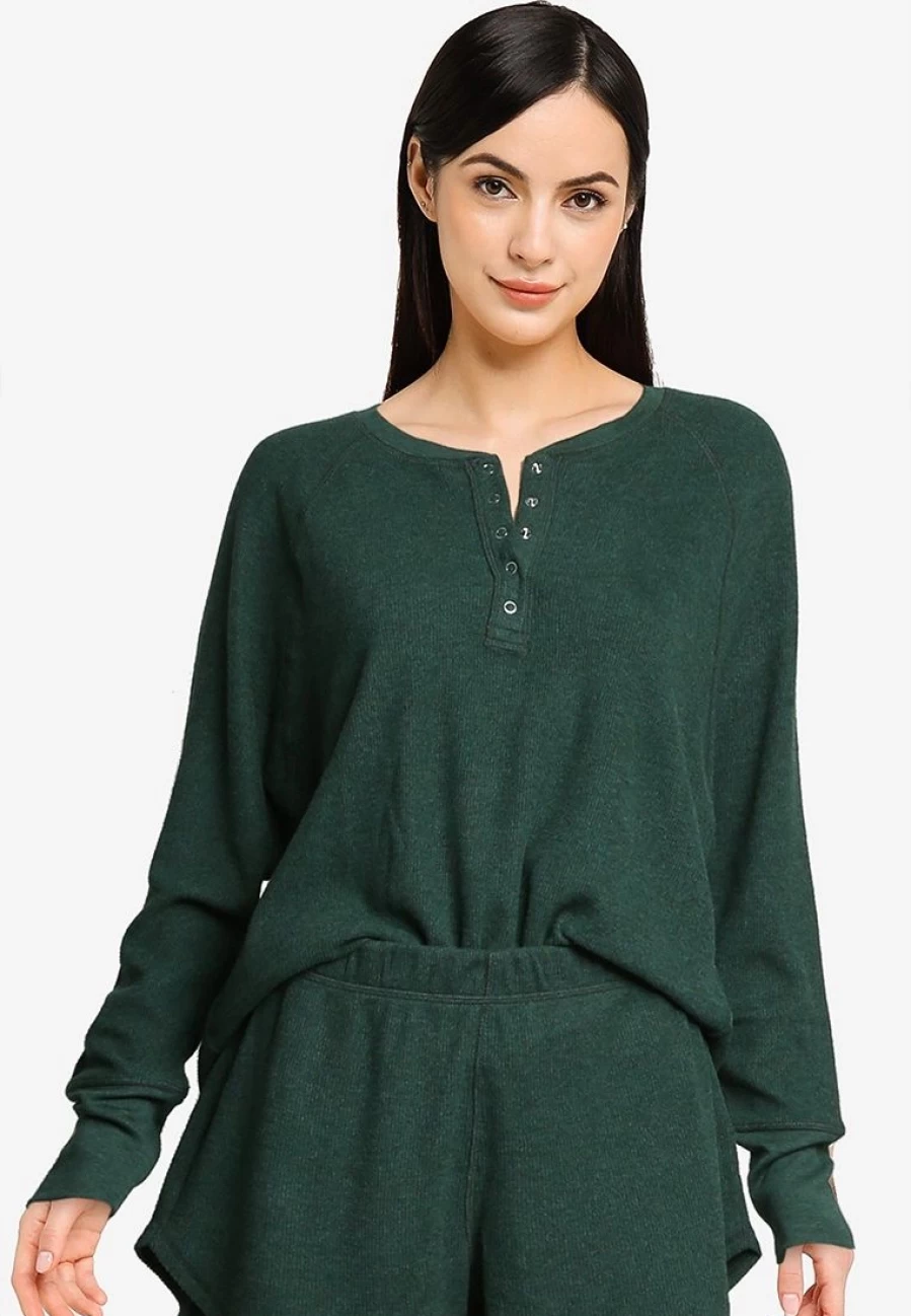 Banana Republic Long Sleeve Waffle Henley Shirt for Men - Comfortable Casual OLX PJ Style Top