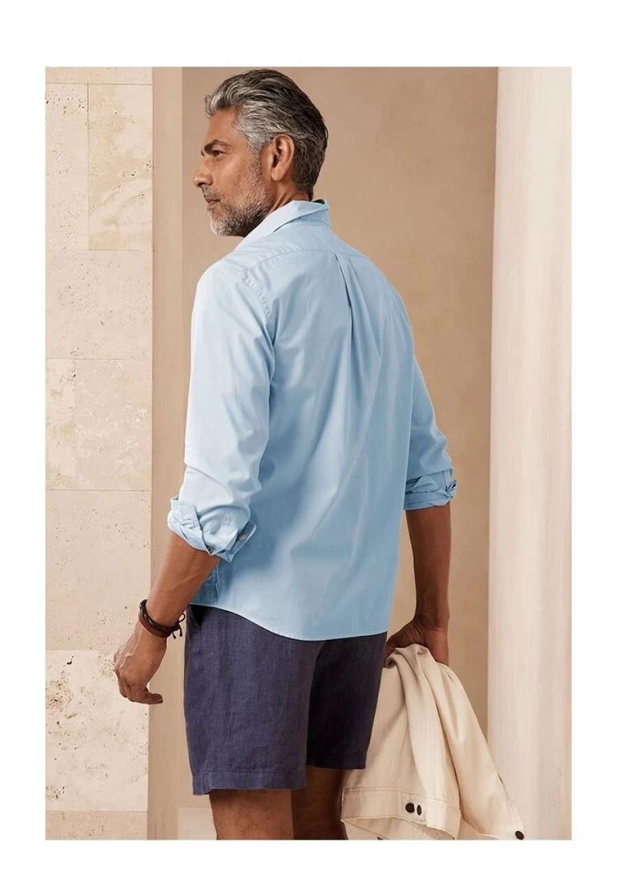 Banana Republic Men's Luxe Poplin Shirt - Untucked Casual Fit