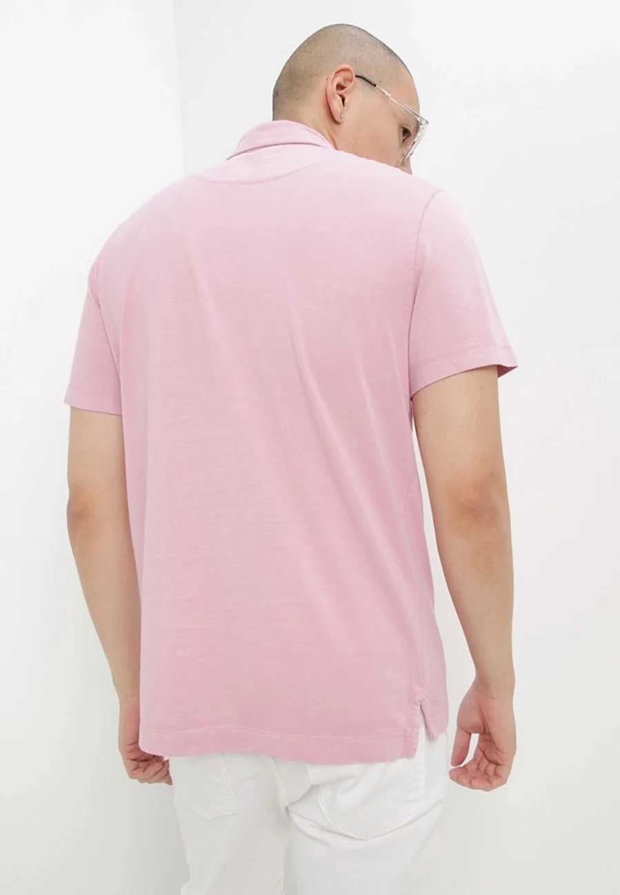"Banana Republic Classic Polo Shirt for Men - Premium Cotton Comfort Fit"